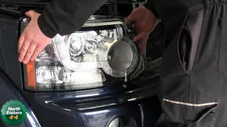 How to change the headlight on a Land Rover Discovery 4