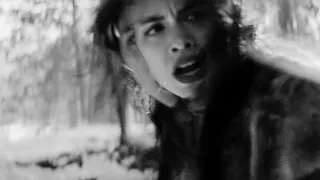 Titans 3x09 Attack on Donna and Tim in the forest. Demon fight scene