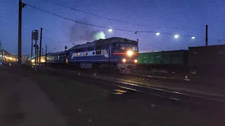 ТЭП70 с пассажирским / Вечер на ст.Николаев-Пасс.