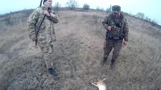 Начинающий охотник добыл первого своего зайца на охоте в сезоне 2019-2020