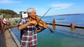 VARNA. Hot mineral springs on the beach. Violinist.