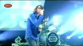 2004-11 - Keane - Bedshaped (Live @ TOTP-NL)