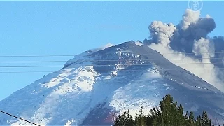 Вулкан Котопахи в Эквадоре не утихает (новости)