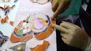 Making a Beautiful Butterfly Tiffany Lamp.  Chinese Lamp Factory