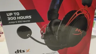 HyperX Cloud Alpha Wireless Headphones UNBOXING