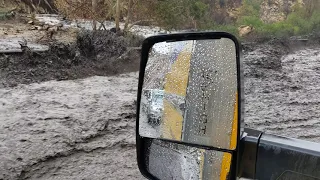 Terrifying video: Man gets stuck on US 60 during flash flood near Miami, Arizona