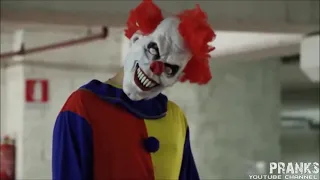 prank clown tueur effrayant
