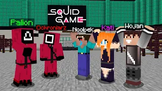 JESTEM OCHRONIARZEM TROLL NA Wojanie, Kati i Noobku w SQUID GAME w Minecraft!