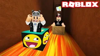 Kim Daha Hızlı? Kutu ile Kaydık!! - Panda ile Roblox SLIDE 9999999 MILES IN A BOX
