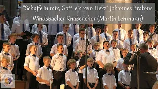 "Schaffe in mir, Gott, ein rein Herz" Johannes Brahms | Windsbacher Knabenchor (Martin Lehmann)