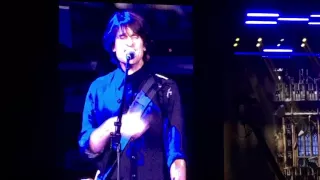 Paul Mccartney - Live and let die Praha 2016 Live