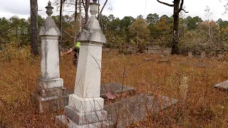 (Uncovering Hidden Graves) Ghost Town Graveyard in Georgia (Part 2)