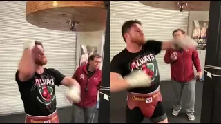 CANELO UNLOADS HIS FRUSTRATION ON SPEEDBAG!! NEARLY POPS BAG AFTER GOING OFF