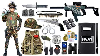 Special Police Weapons Toy set Unboxing-M16 guns, Revolver, Gas mask, Glock pistol,Shield, Dagger