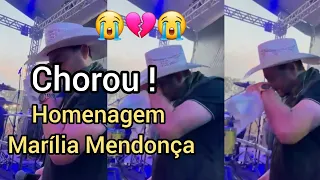 😭💔Mano Walter chora em abertura do seu show,  em homenagem à Marília Mendonça