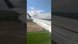 LOT landing at Warsaw Airport! 2021