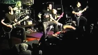 As I Lay Dying "94 Hours" Live at the Whisky a go go 2004