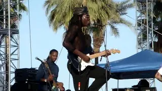 Blood Orange | Sutphin Boulevard | live Coachella, April 20, 2014