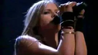 Avril Lavigne (Metallica cover) Fuel