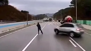 Lucky people compilation, Car accidents