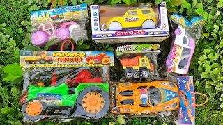 Unboxed the new toy vehicles which I found in the bushes and introduce with you