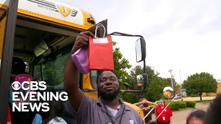 Texas school bus driver gives more than just a ride