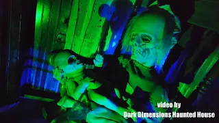 Distortions Unlimited Lullaby Halloween Horror Prop / Haunted House & Spooky Creepy Yard Decoration