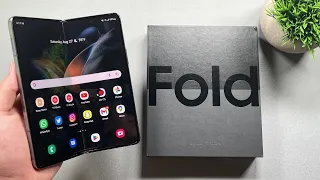 Samsung Galaxy Z Fold 4 | Unboxing & Setup