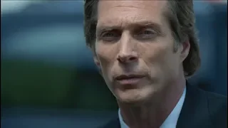 Prison Break - Agent Alexander Mahone kills Abruzzi