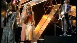 ABBA - Waterloo (Top Of The Pops)