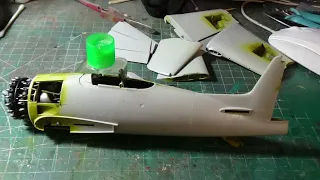 Trumpeter 1/32 F8F BEARCAT VIDEO 1