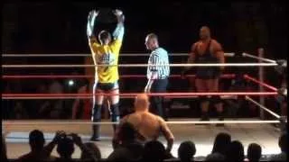 WWE - CM Punk vs Ryback Intro - Lumberjack Match - Reading Pa 10-21-12