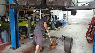 Episode 27 - 1986 Porsche 944 Turbo Restoration - Suspension & Chassis Dolly