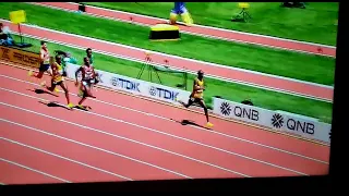 Uganda's Joshua Cheptegei wins gold in the 10,000 meter race