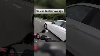 Un conducteur aveugle veut me couper la route ! #motard #moto #motovlog #danger #voiture #Quotidien￼