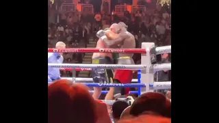 Tyson Fury KO’s Deontay Wilder In Round 11 Of The Fight - CROWD REACTION #shorts