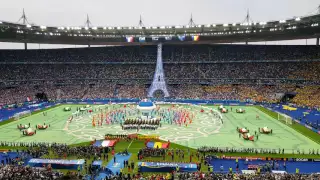 La Marseillaise France - Romania 10. June 2016 opening game euro 2016