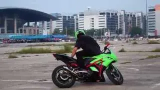 Ninja 250 Sunday Funday Stunt