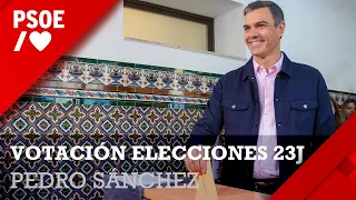 Pedro Sánchez acude a votar en las elecciones 23J