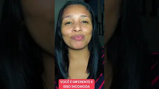 O TEU BRILHO INCOMODA MUITA GENTE