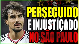 ELE PERDEU A ALEGRIA DE JOGAR FUTEBOL PELA PERSEGUIÇÃO QUE SOFREU E HOJE DEU A VOLTA POR CIMA