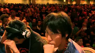 Momochi (Ken, Evil Ryu) vs Gamerbee (Adon) - EVO 2015 USF4 - Grand Finals and EVO Closing