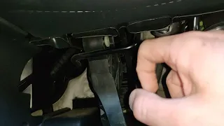 VW Golf dashboard rattle sound solved!