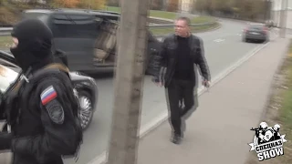 Розыгрыш "Сопровождение на свадьбе" Russian jokes, the police detained a wedding on the highway