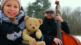 Manó Swing - A medve töprengése