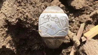 КОП ПО ВОЙНЕ НА ЗАСЕКРЕЧЕННОМ ПОЛЕ! WW2 METAL DETECTING