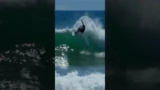 Kelly Slater shredding lowers. #shorts