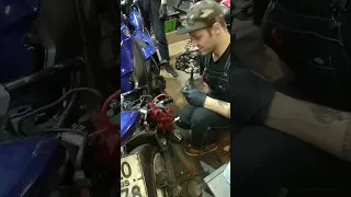 Yamaha yzf r1 2010, аккумулятор ,ремонт tuning .