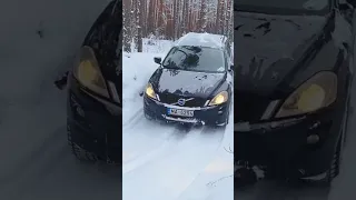 VOLVO XC60 IN FOREST AND SNOW 😎