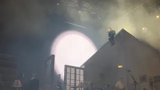 ME - THE 1975 - 4K (CHARLOTTE, NC - SPECTRUM CENTER - 10/20/2023)